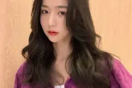 任素汐一句话冲上热搜第一：这场女演员互踩的戏她先不演了