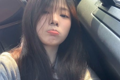 三胎生父被扒后 谢贤前女友曝猛料 原来谢霆锋娶张柏芝是因为赌气